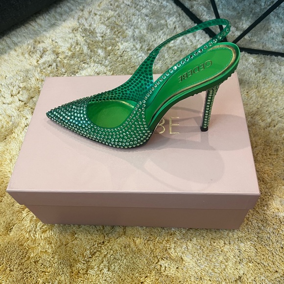 Gedebe Stella Green Heels - Picture 2 of 4